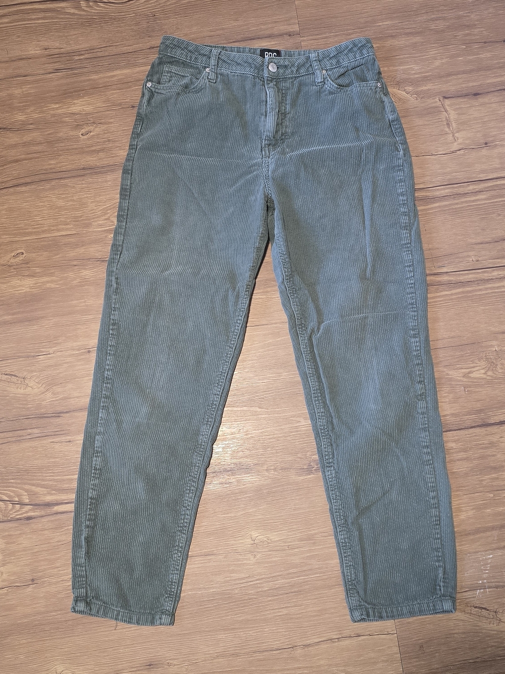 BDG By Urban Outfitters Green Corduroy Women’s Pants Mom High-rise Size 28